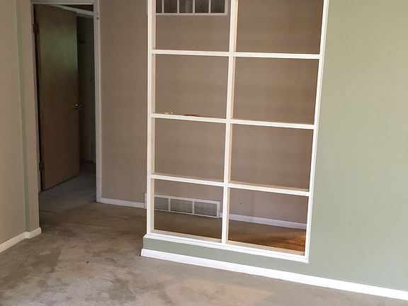 3rd image of 12070 Mignon Dr