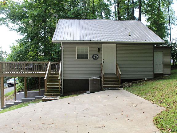 4th image of 713 Lisanby Rd