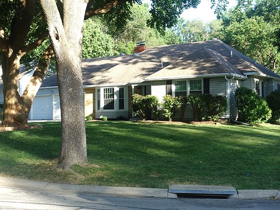 Corner lot w/ large yard!