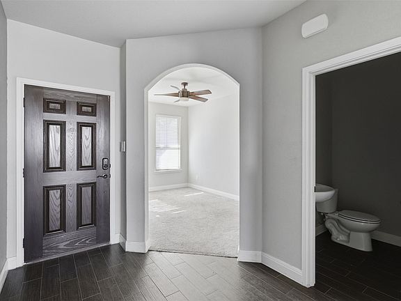 3rd image of 504 Andele Way