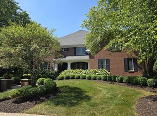 2509 Oakwood Dr SE, East Grand Rapids, MI 49506