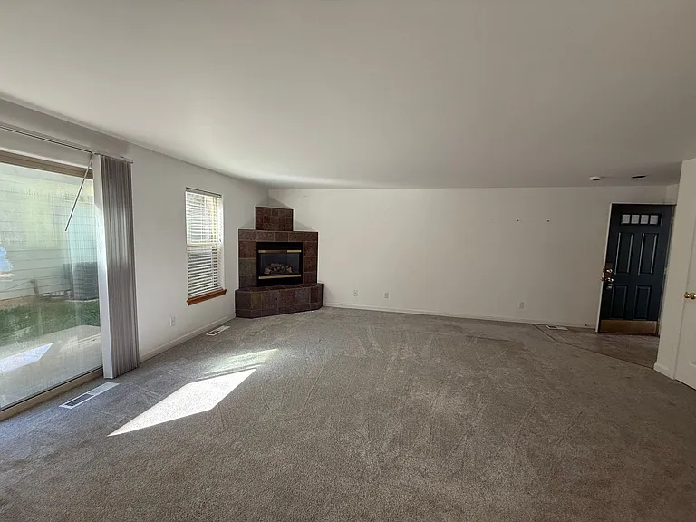 2610 NW Fawn Run Ln #2 — Photo 4