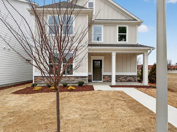 790 Washington St, Fuquay Varina, NC 27526