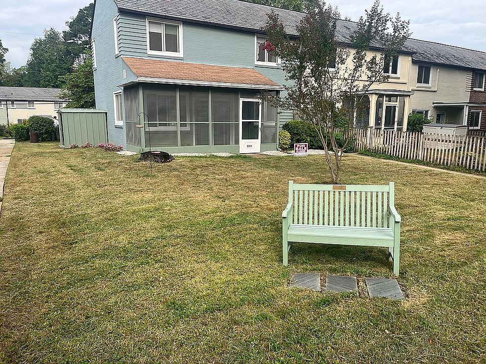 1st image of 13 Ridge Rd Unit R