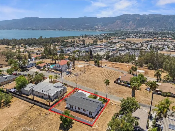 16938 Bell Ave, Lake Elsinore, CA 92530