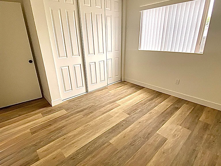 240 E Madison Ave #1 — Photo 7