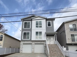 118 19th Ave, Irvington, NJ 07111