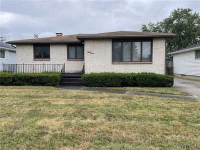87 Crandon Blvd, Cheektowaga, NY, 14225