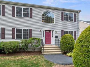 6 McCulloch St #6, Needham Heights, MA 02494