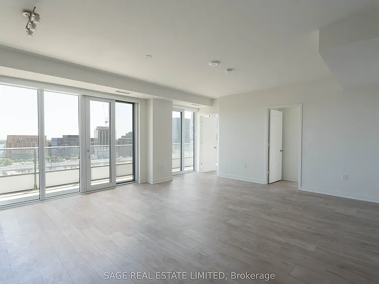 121 Lower Sherbourne St #1455 — Photo 2