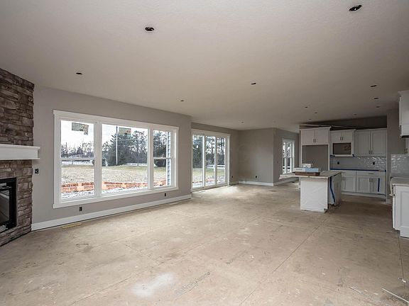 5th image of 15136 Greyland Dr