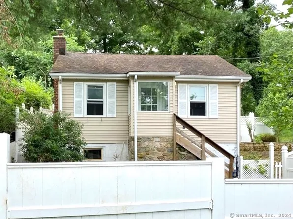12 Yale Drive, New Fairfield, CT 06812