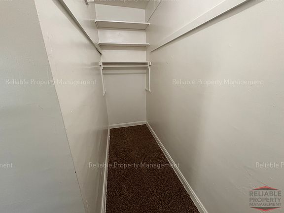 5th image of 525 Walnut St APT 34