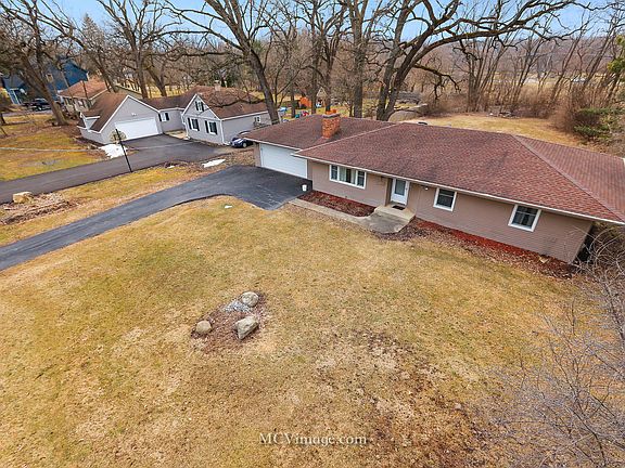 2nd image of 5508 Riverview Dr