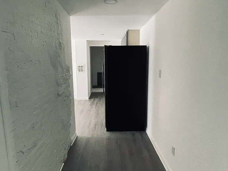 900 Saint Paul St #B2 — Photo 10