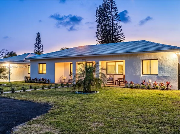 10910 NE 10th Ave, Biscayne Park, FL 33161