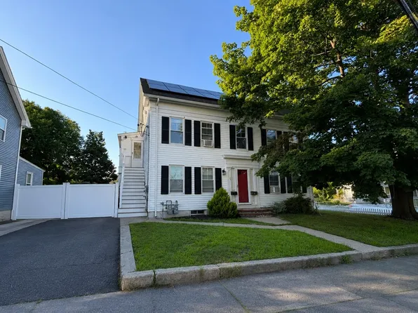24 Granite St, Milford, MA 01757