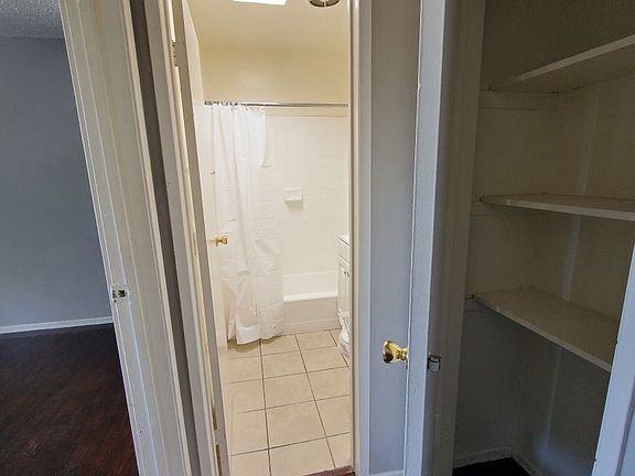 5th image of 3025 Perlita Ave APT 11