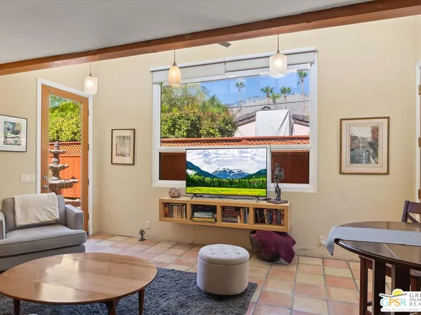 1320 E Camino Amapola, Palm Springs, CA 92264