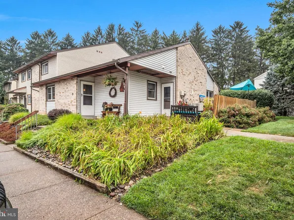 54 Drexel Pl, New Cumberland, PA 17070