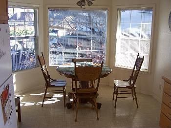 3rd image of 3108 Parkview Dr