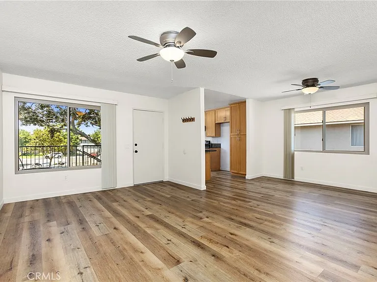 5461 E Candlewood Cir #B — Photo 8