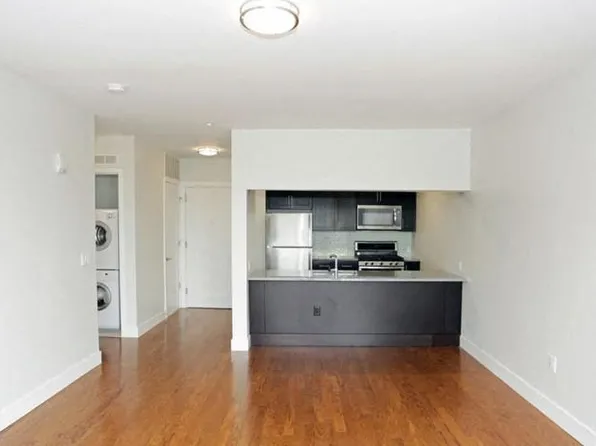 Montclarion at Bay Street Station, 125 Bloomfield Ave #105, Montclair, NJ 07042