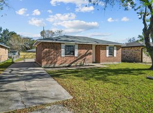 4717 Pine St, Seabrook, TX 77586