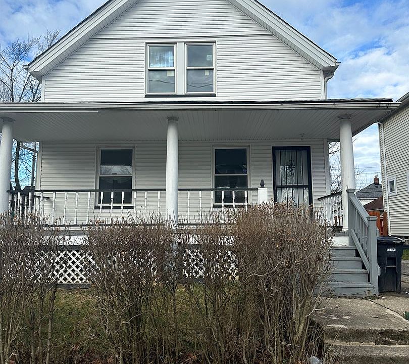 1st image of 3618 E 143rd St