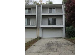 510 Gia Cir, Clifton Heights, PA