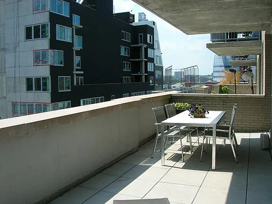 Sold by Sotheby's International Realty | media 8