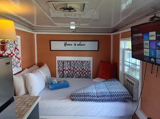 80 Perkins Ave #Id1373627p, Cranston, RI 02910