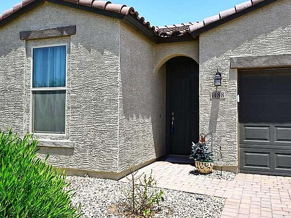 3rd image of 1488 W HOPI Drive