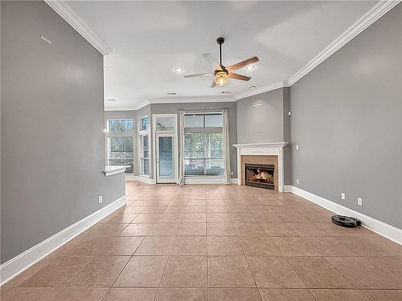 3rd image of 308 Nelson Landing Dr