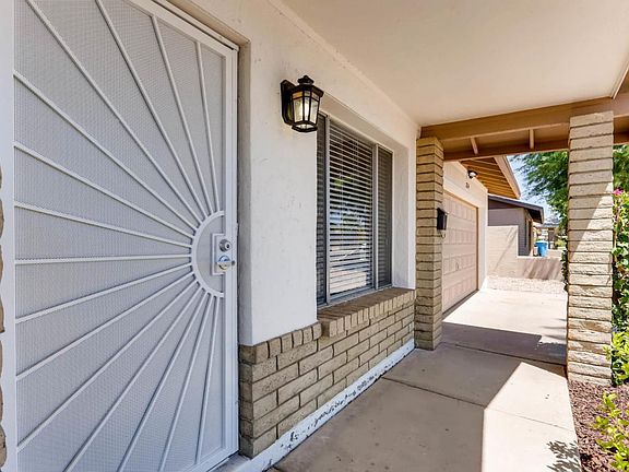 3234 W Lisbon Dr Phoenix AZ-large-002-7-