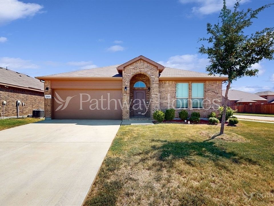 1st image of 1000 Meadow Scape Dr