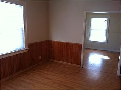 3rd image of 2625 Poland St