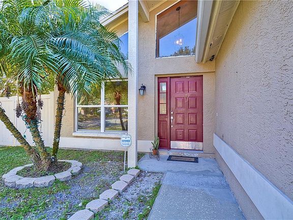5th image of 6102 Silkdale Ct