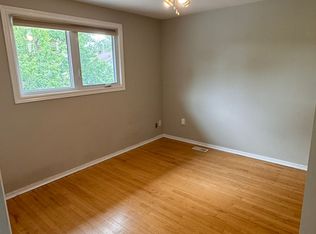 2864 Haughton Ave #2, Ottawa, ON K2B 6Z3