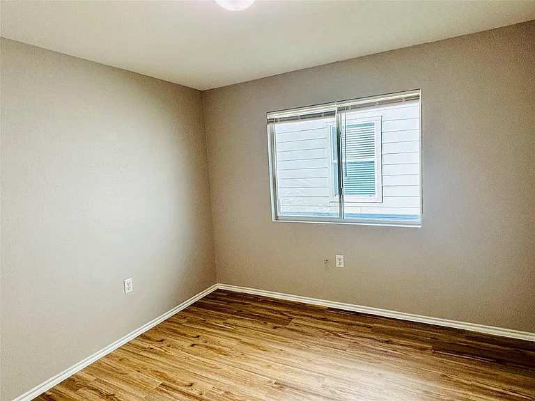 7424 Cayenne Ln — Photo 14