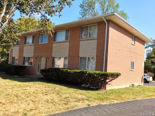 710 Thompson Dr #710, Florissant, MO 63031