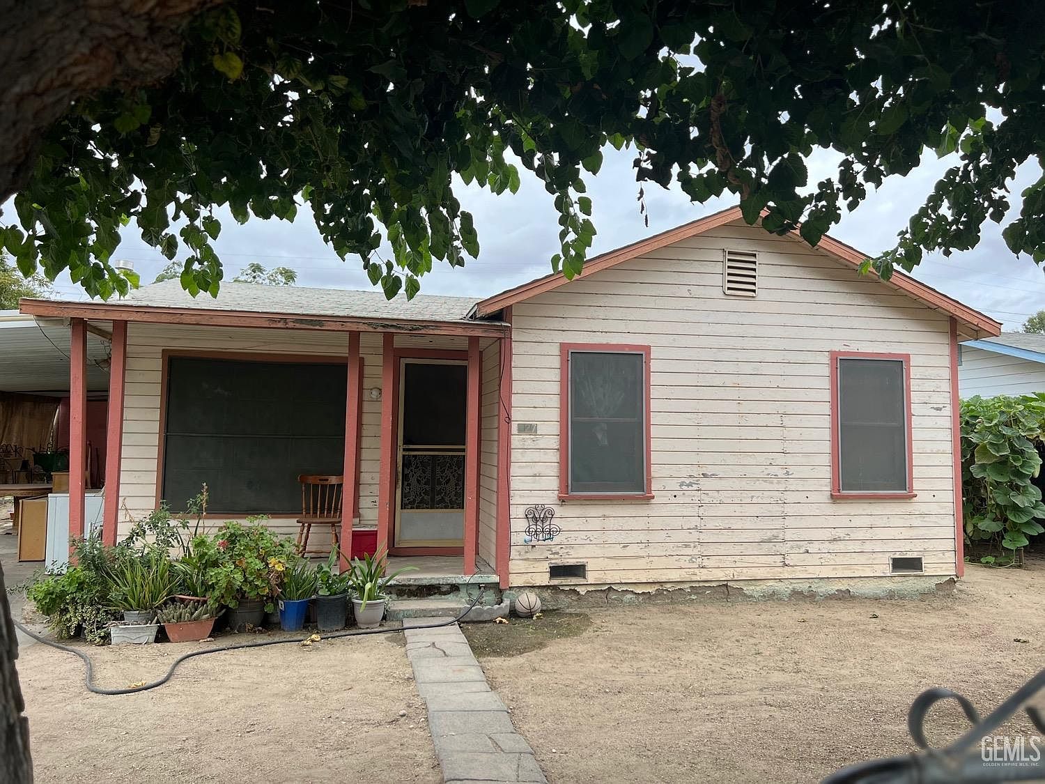 627 S Elm Rd, Earlimart, CA 93219 Zillow