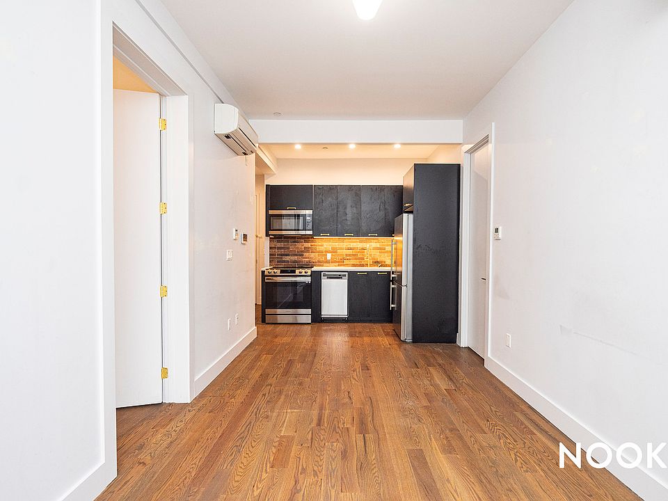 1st image of 97 Varet St #2H