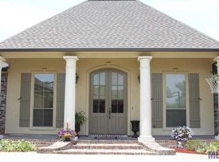 9052 Glenfield Dr, Baton Rouge, LA 70809