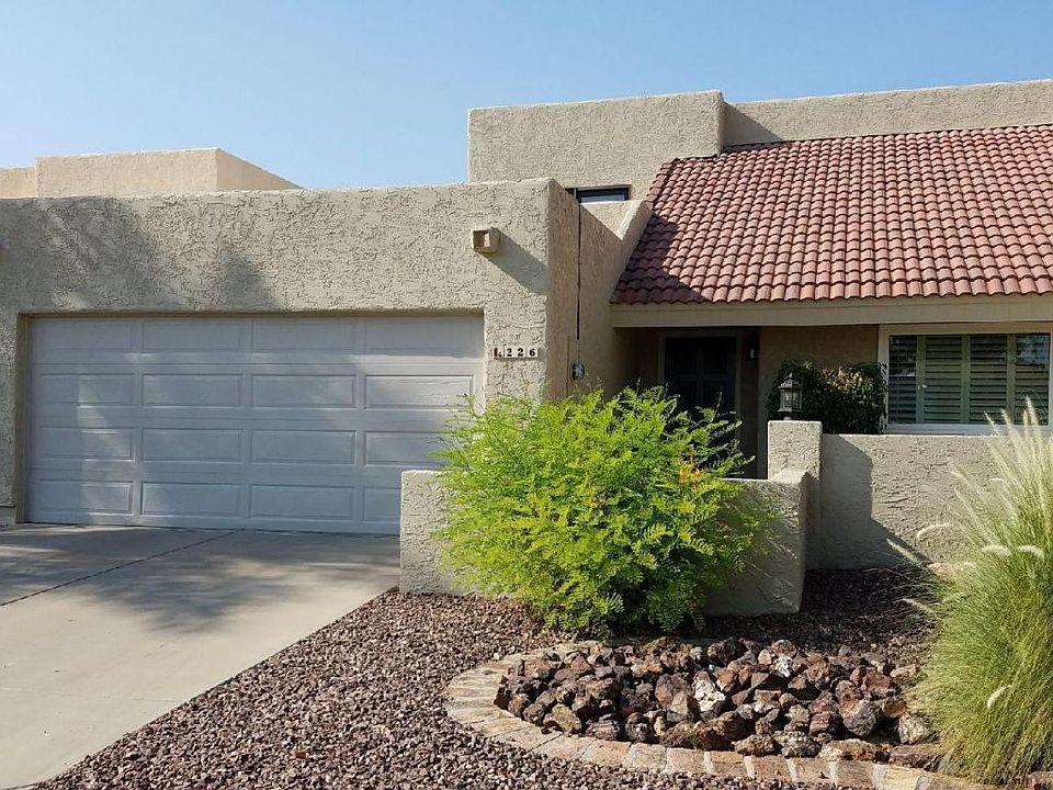 1st image of 226 W Cardeno Cir