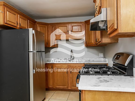 1745214_004_wm_-_kitchen_13472441.jpg