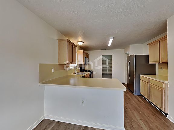 3rd image of 19402 Misty Cove Dr