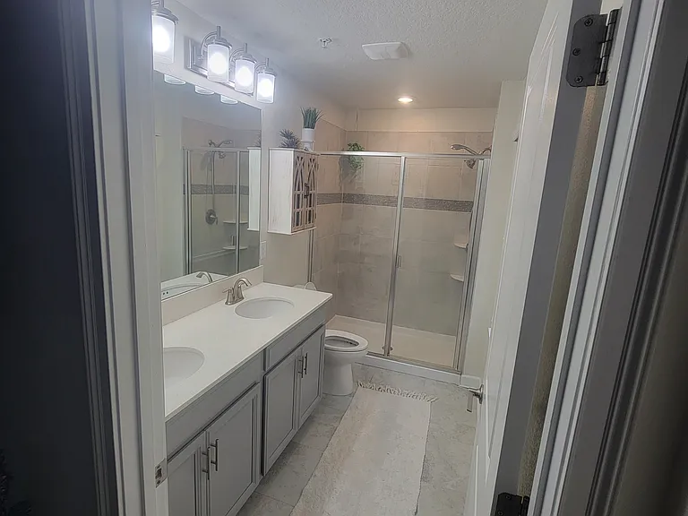 11650 Epic Ave — Photo 10
