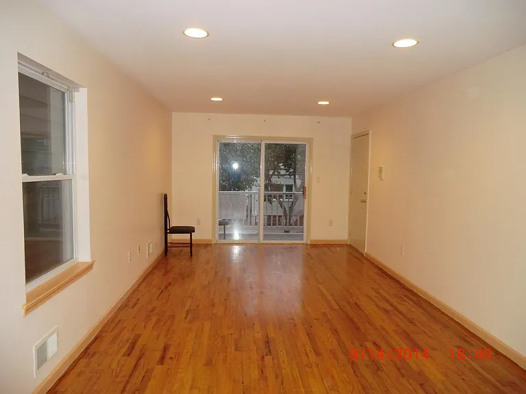 35 Logan Ave #1 — Photo 4