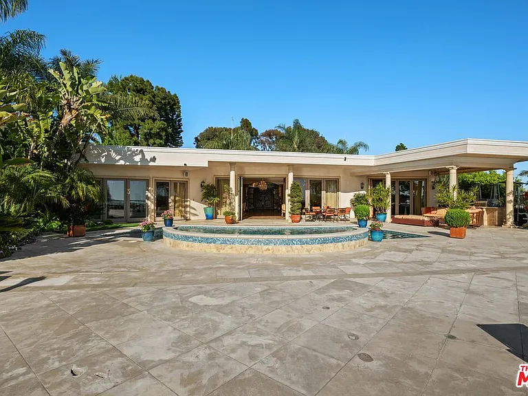 1575 Alexis Pl — Photo 36
